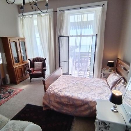 Апартаменти Sea View Studio Flat With Balcony, Parking Дувр Екстер'єр фото
